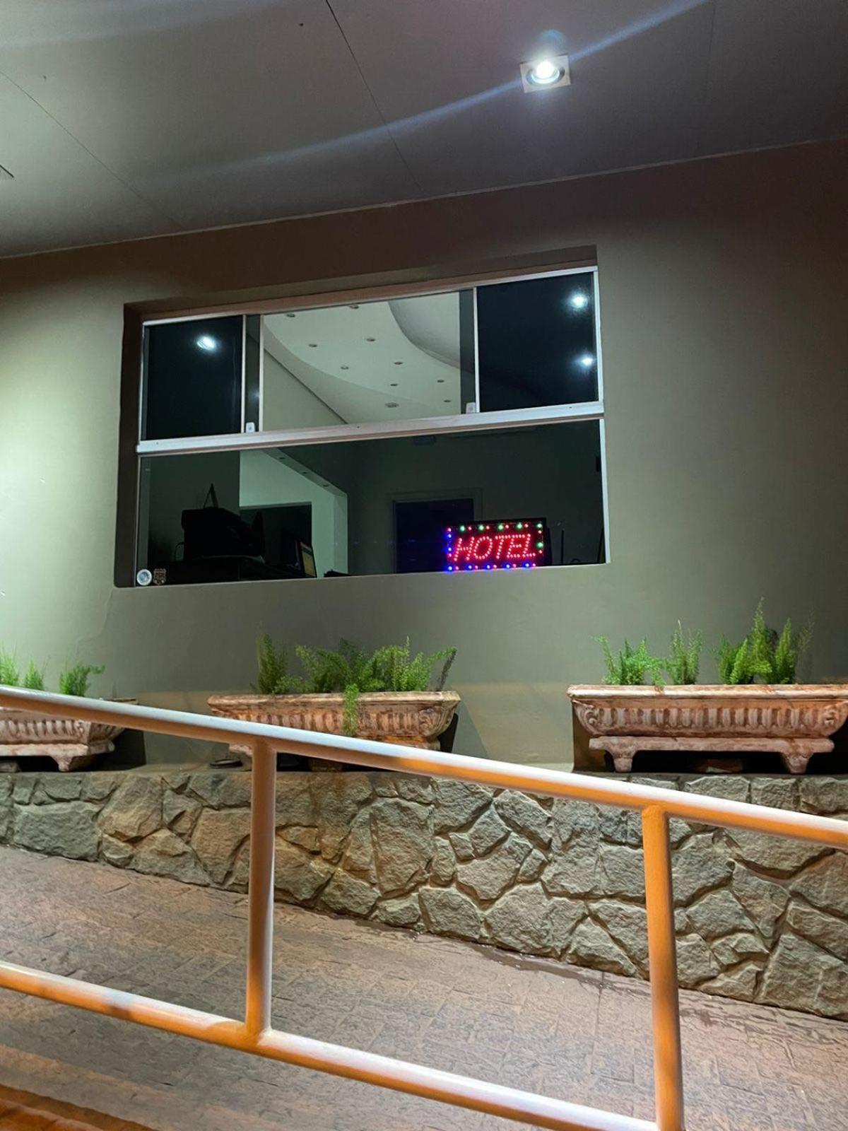 Regio Plaza Hotel Ourinhos Kültér fotó