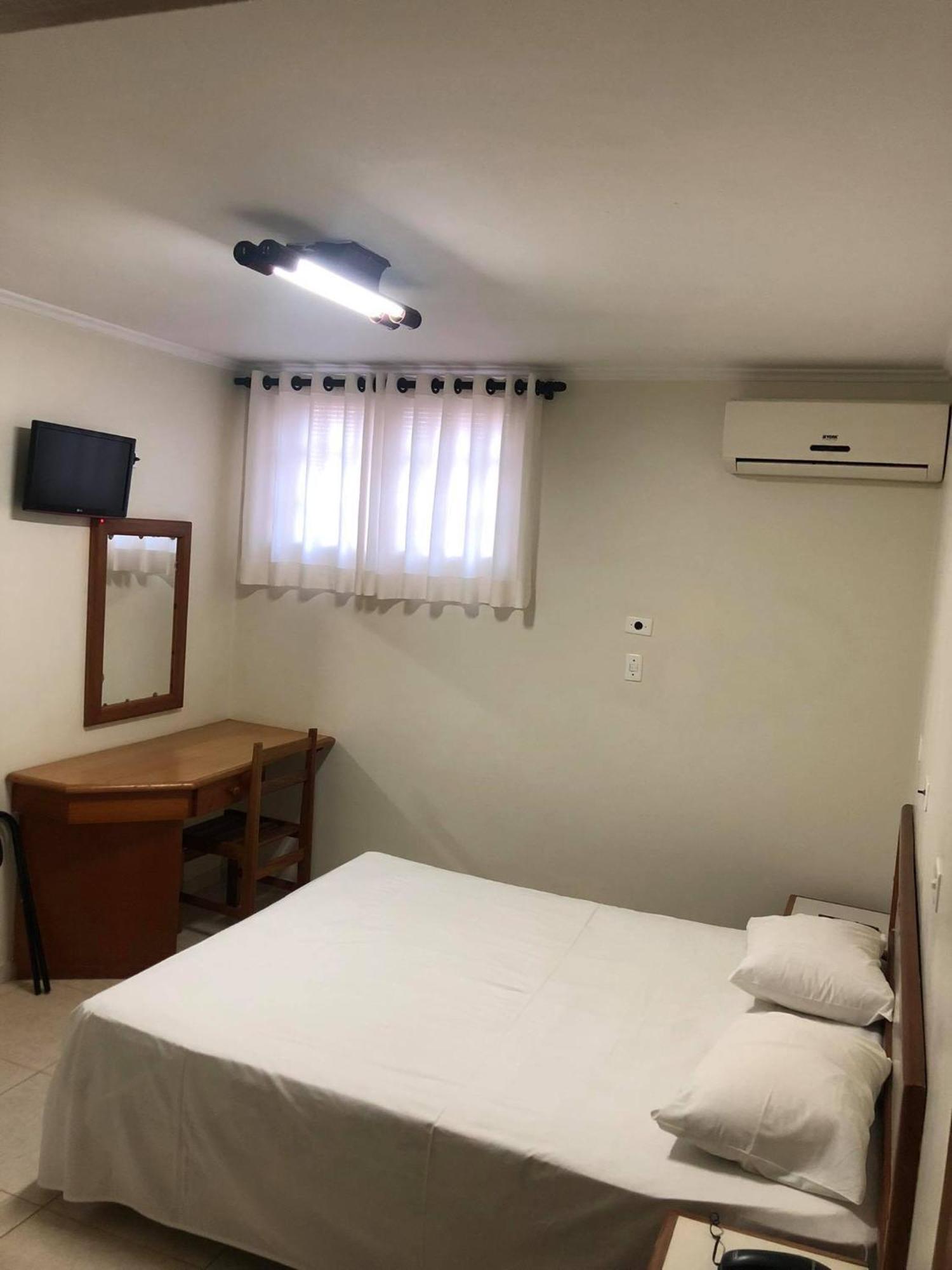 Regio Plaza Hotel Ourinhos Kültér fotó